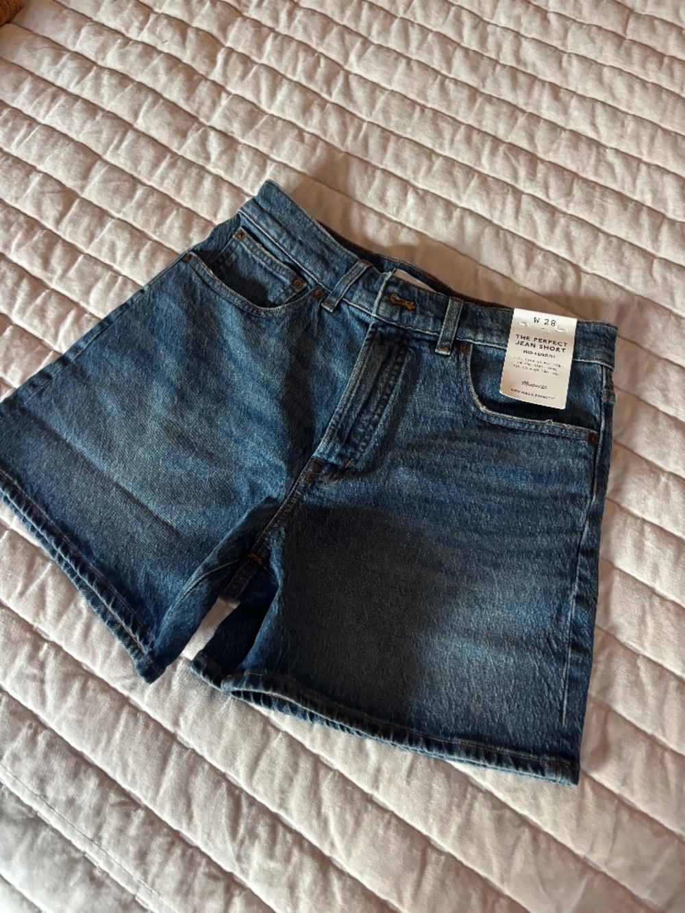 NWT Madewell The Perfect Jean Short Size 28